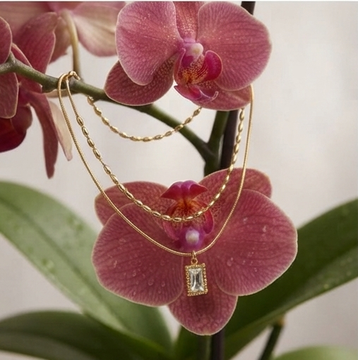 Minimal Dual Layer Gold Necklace with Crystal Pendant