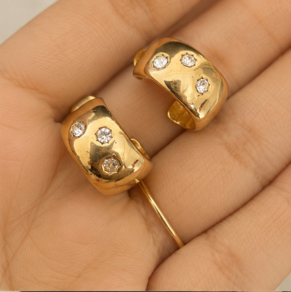 Elegant Gold Oval Crystal Stud Earrings