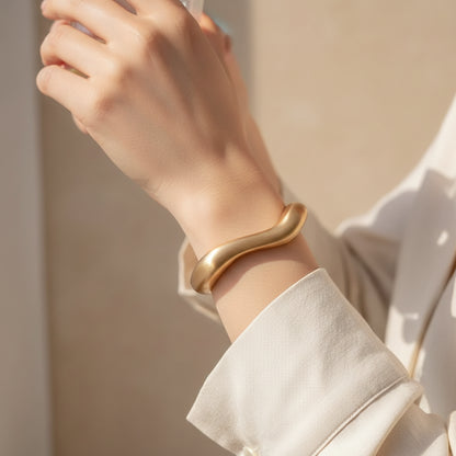 Wave Sculpt Gold Bracelet